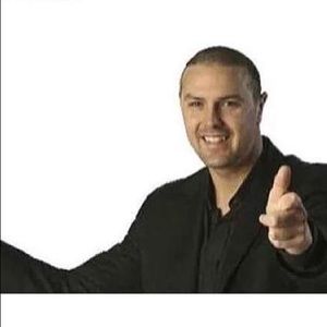 Meet your Posher, Liana